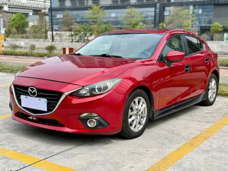 Mazda 3 Axela, 2014