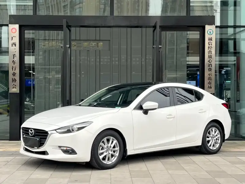Mazda 3 Axela, 2019