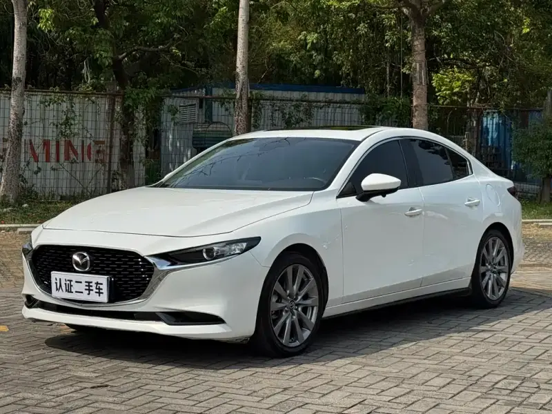 Mazda 3 Axela, 2021