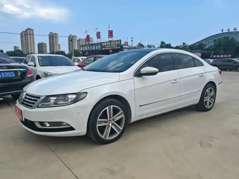 Volkswagen CC, 2015