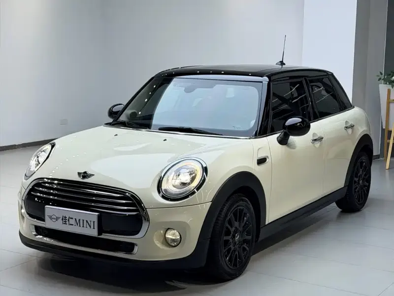 MINI Mini, 2014