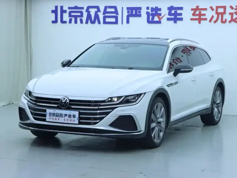 Volkswagen CC, 2023