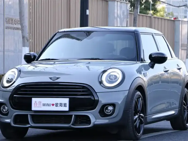 MINI Mini, 2021