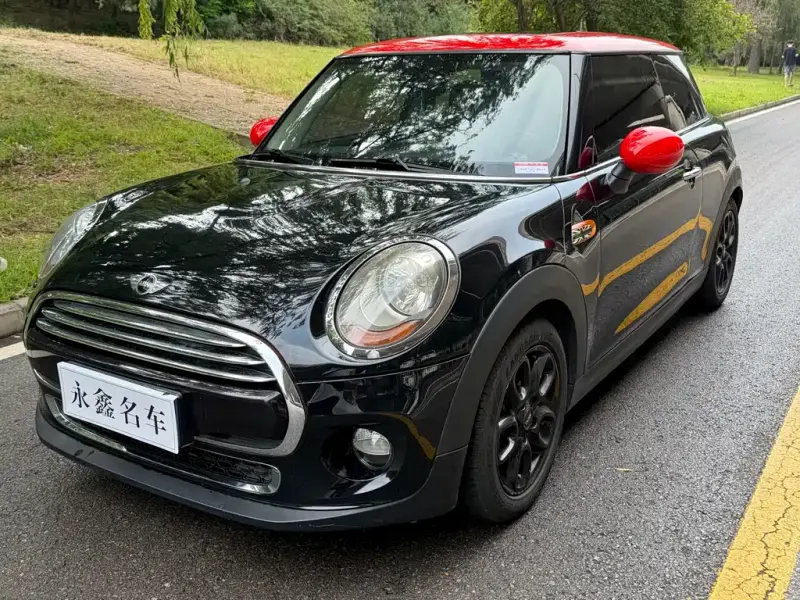 MINI Mini, 2015