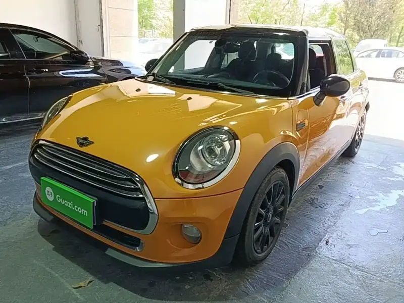MINI Mini, 2017