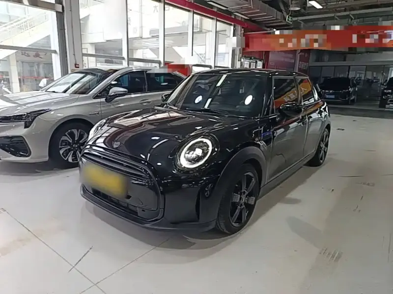 MINI Mini, 2023