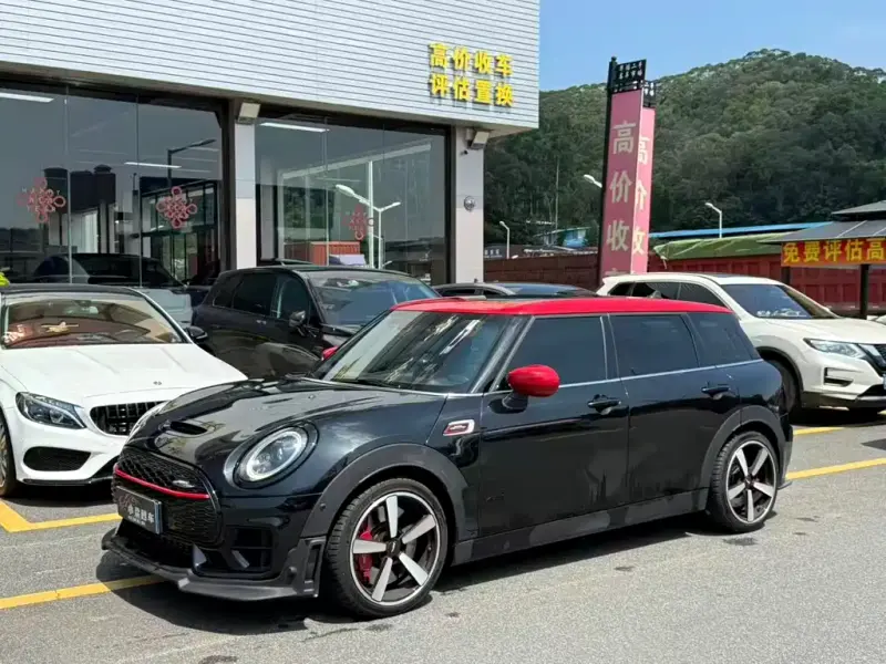 MINI JCW, 2023