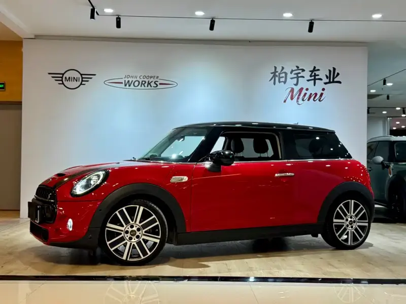 MINI Mini, 2020