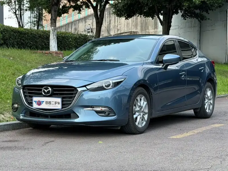Mazda 3 Axela, 2019 — фото 1