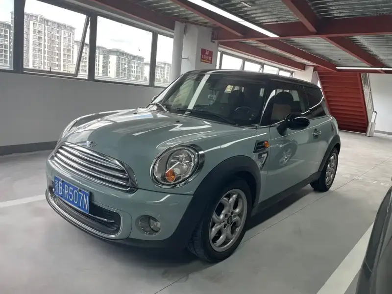 MINI Mini, 2014