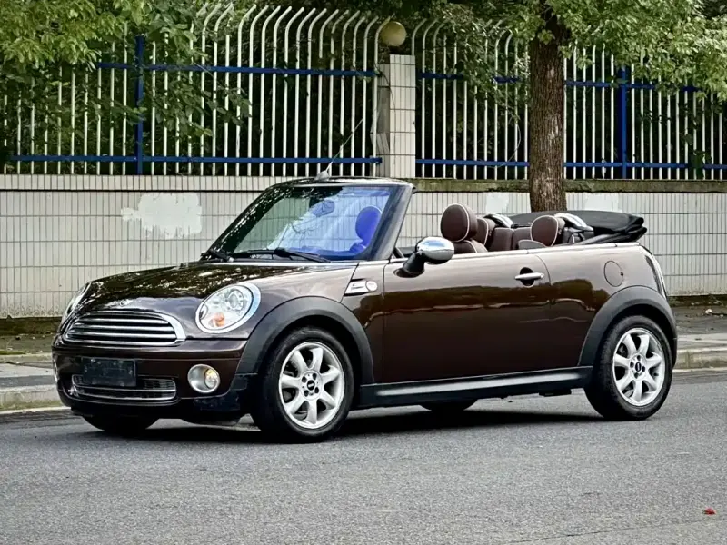 MINI Mini, 2010