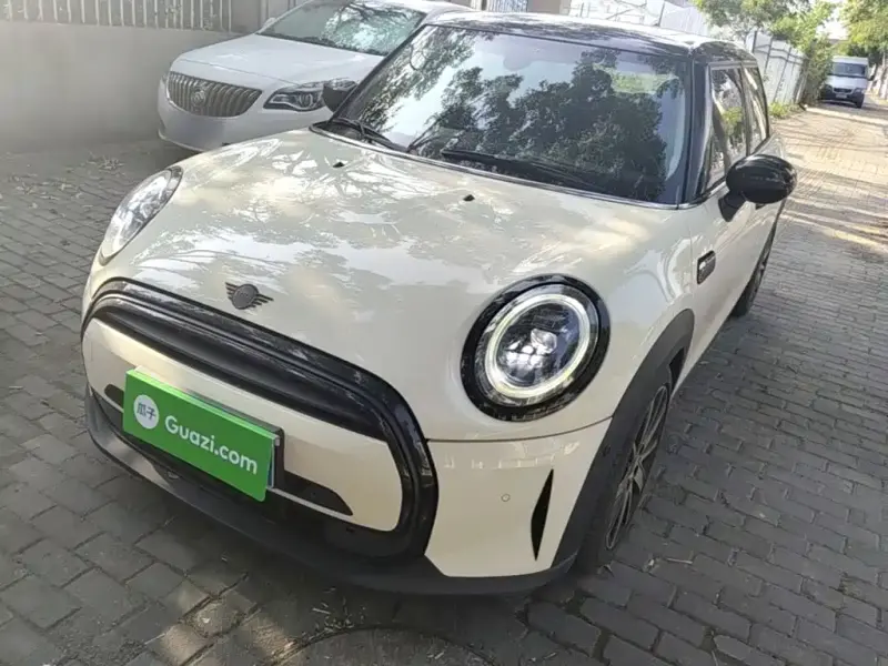 MINI Mini, 2023