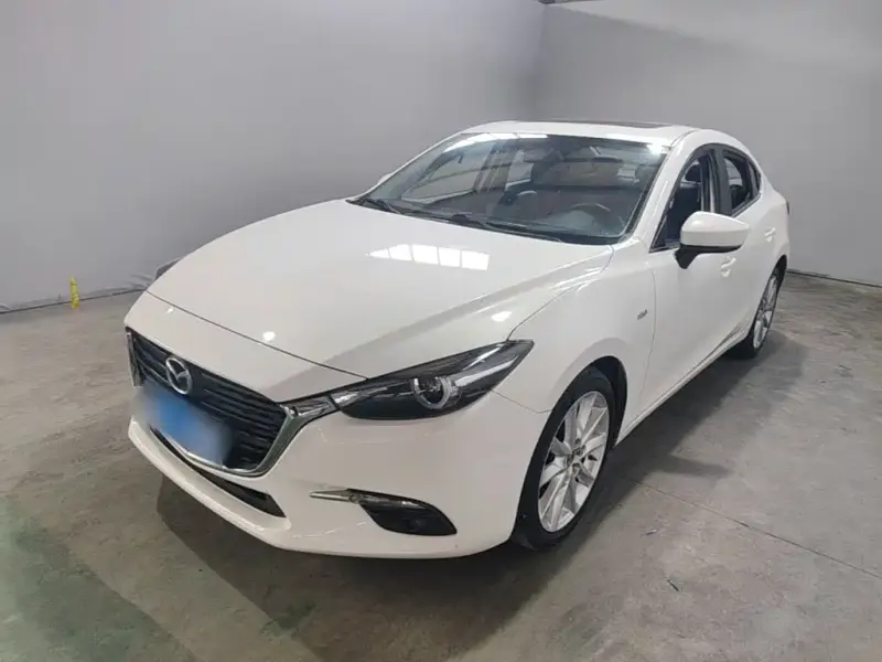 Mazda 3 Axela, 2017 — фото 1