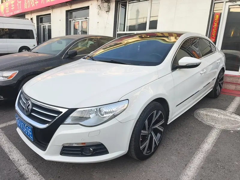 Volkswagen CC, 2011
