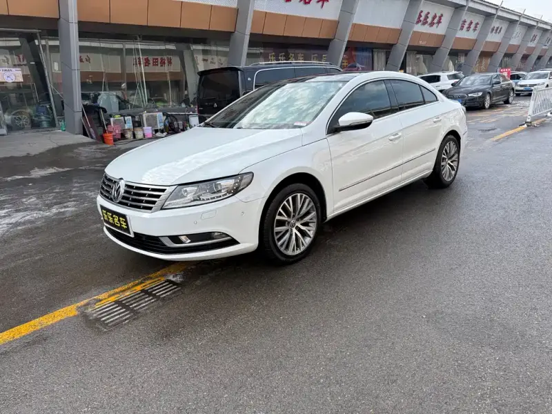 Volkswagen CC, 2015