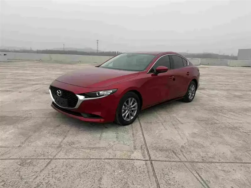 Mazda 3 Axela, 2022