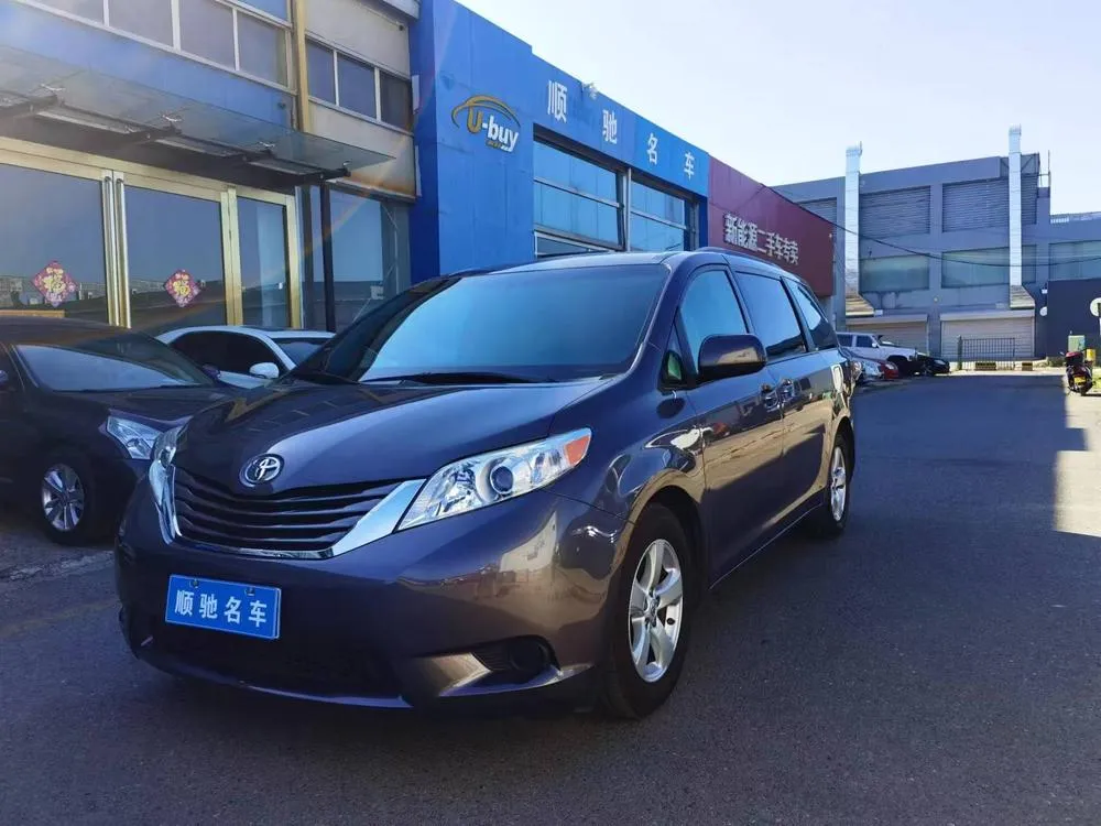 Toyota Sienna, 2017