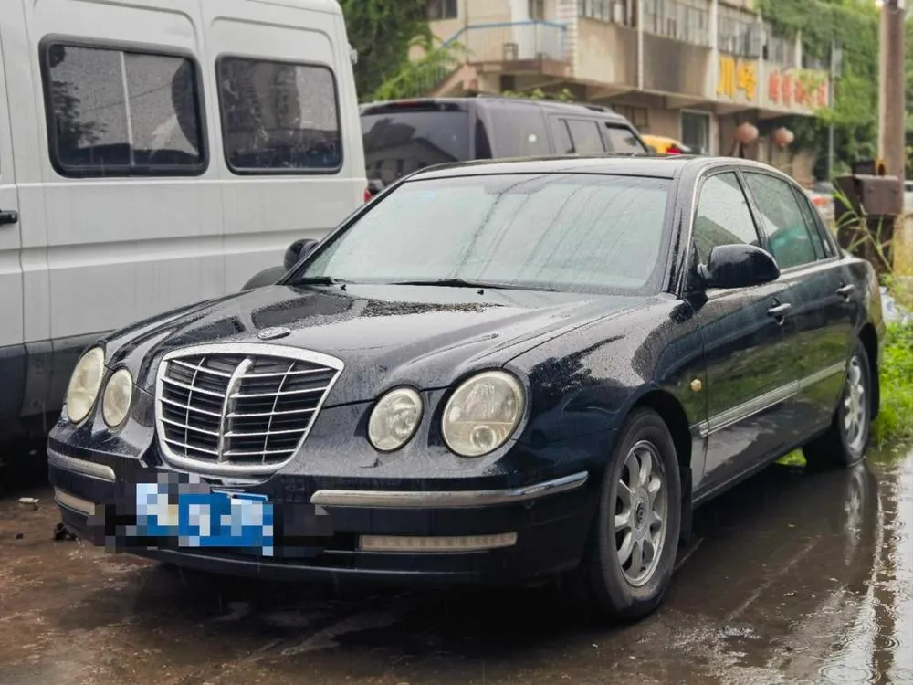 Kia Opirus, 2005