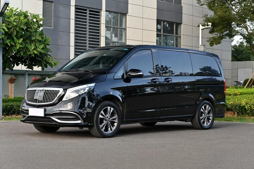 Mercedes-Benz V-Class V 260 Navigator Edition CN6, 2018 — фото 1