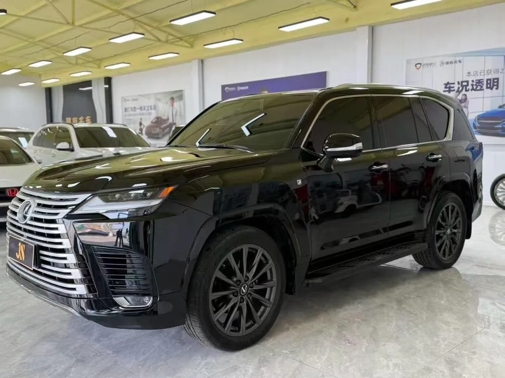 Lexus LX, 2023