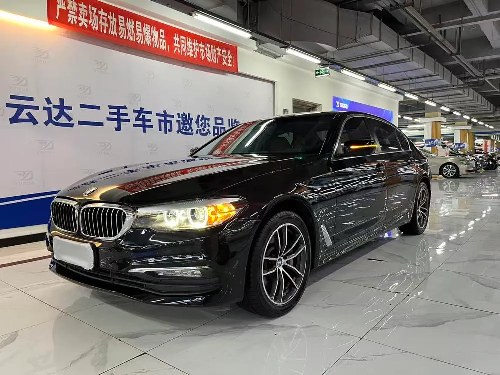BMW 5-Series, 2018