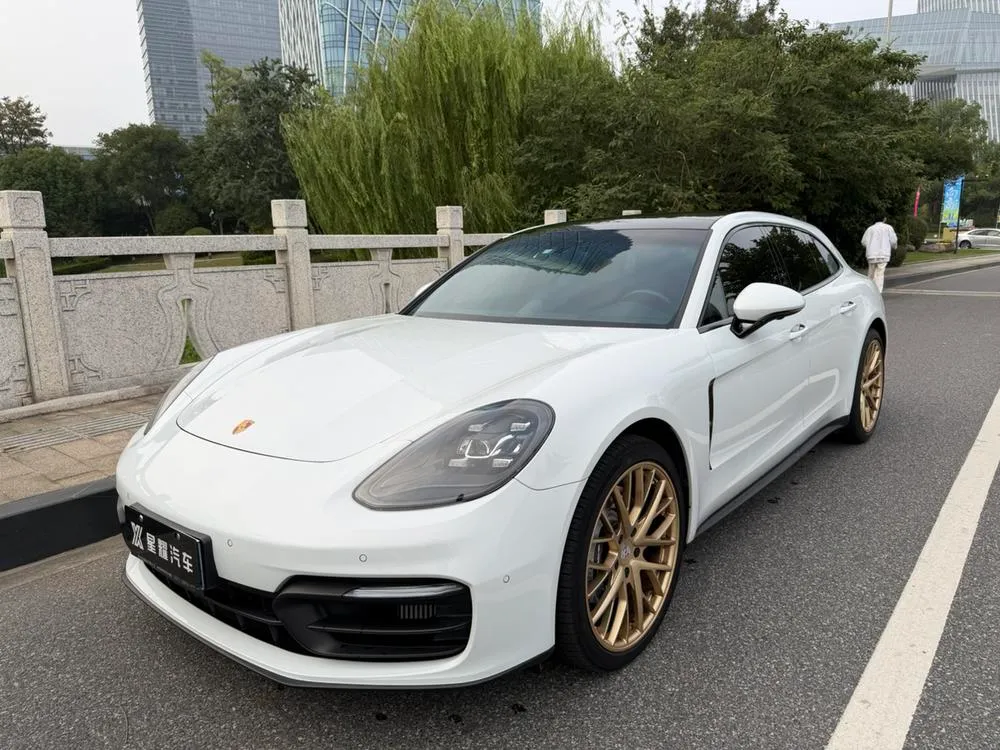 Porsche Panamera, 2021
