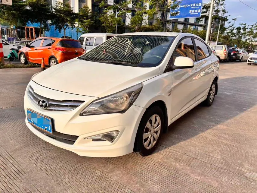 Hyundai Verna, 2014