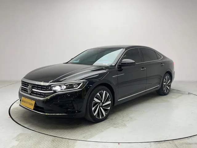 Volkswagen Passat, 2024