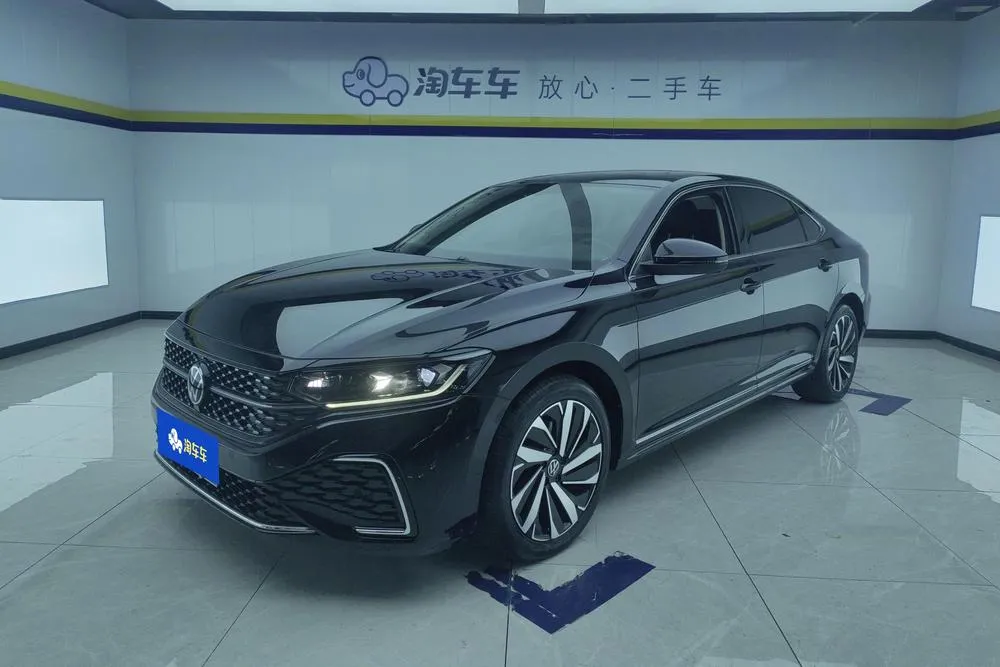 Volkswagen Passat, 2023