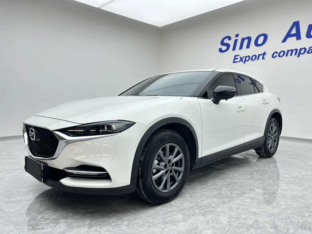 Mazda CX-4, 2021