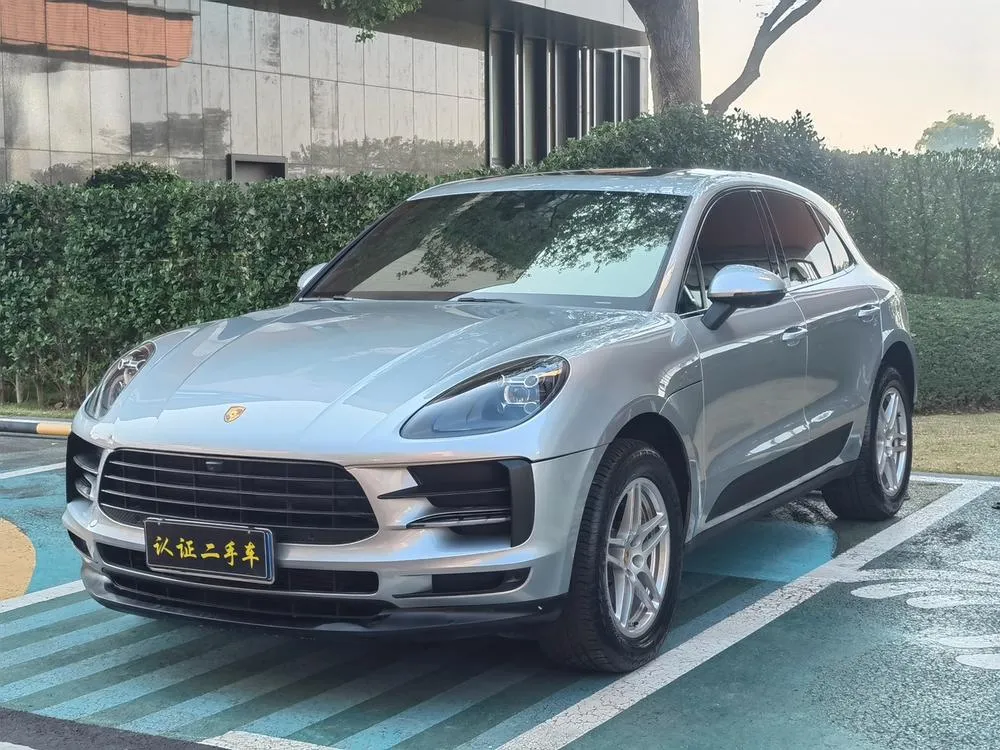 Porsche Macan, 2021