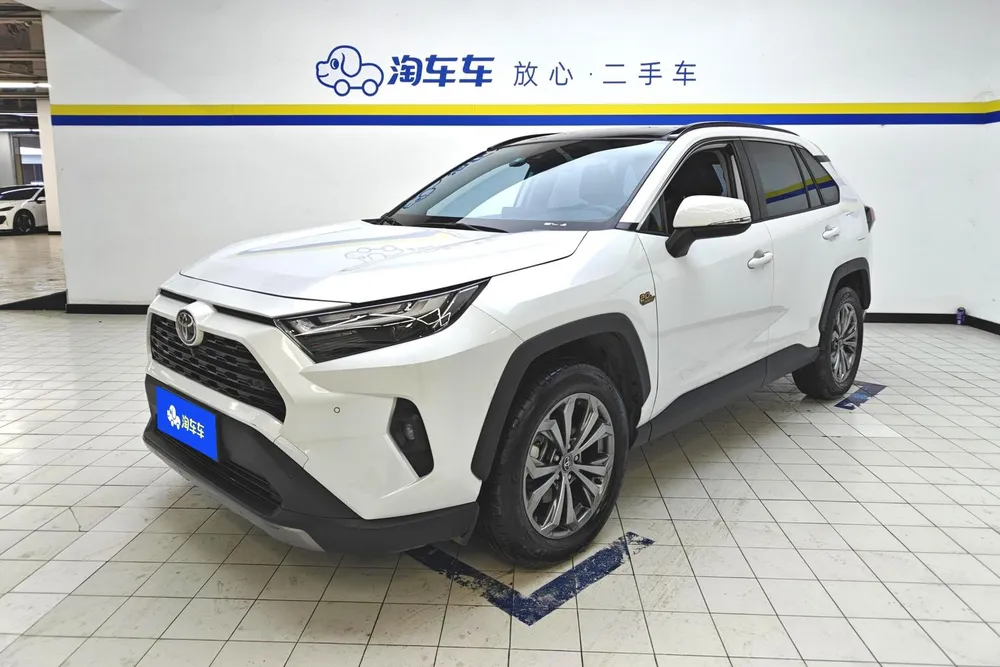 Toyota RAV4, 2023
