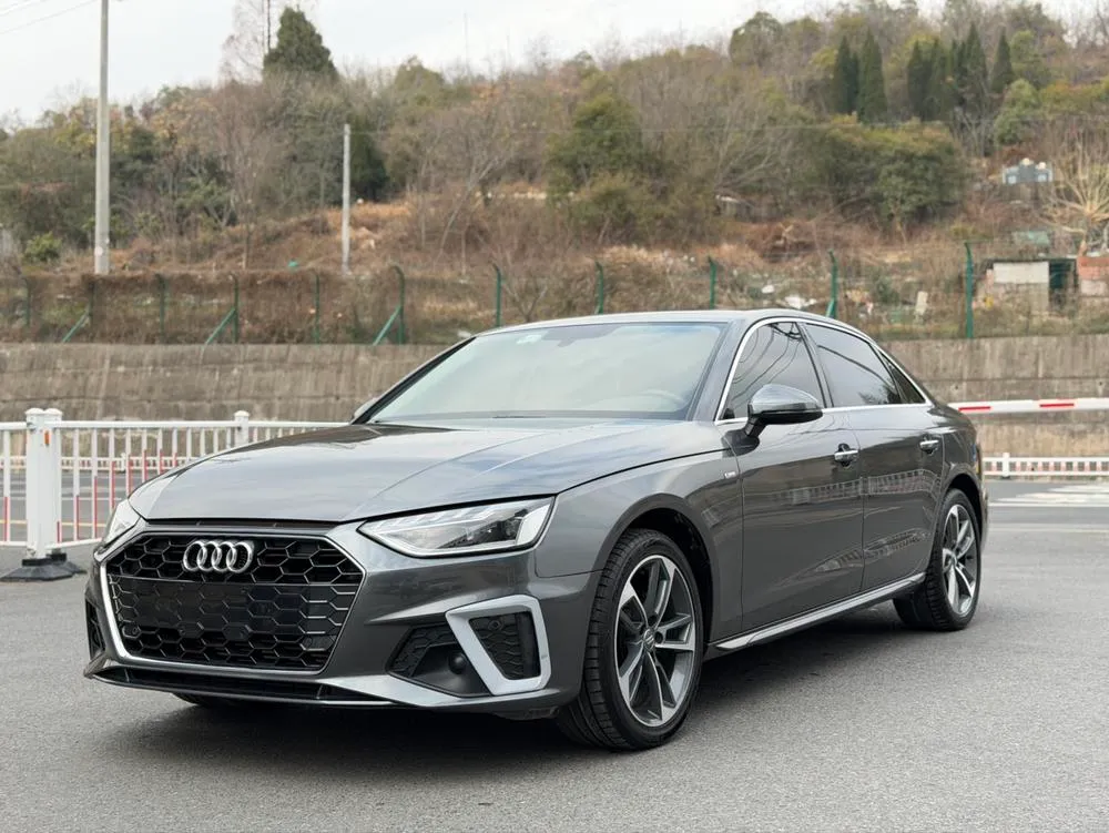 Audi A4L, 2020