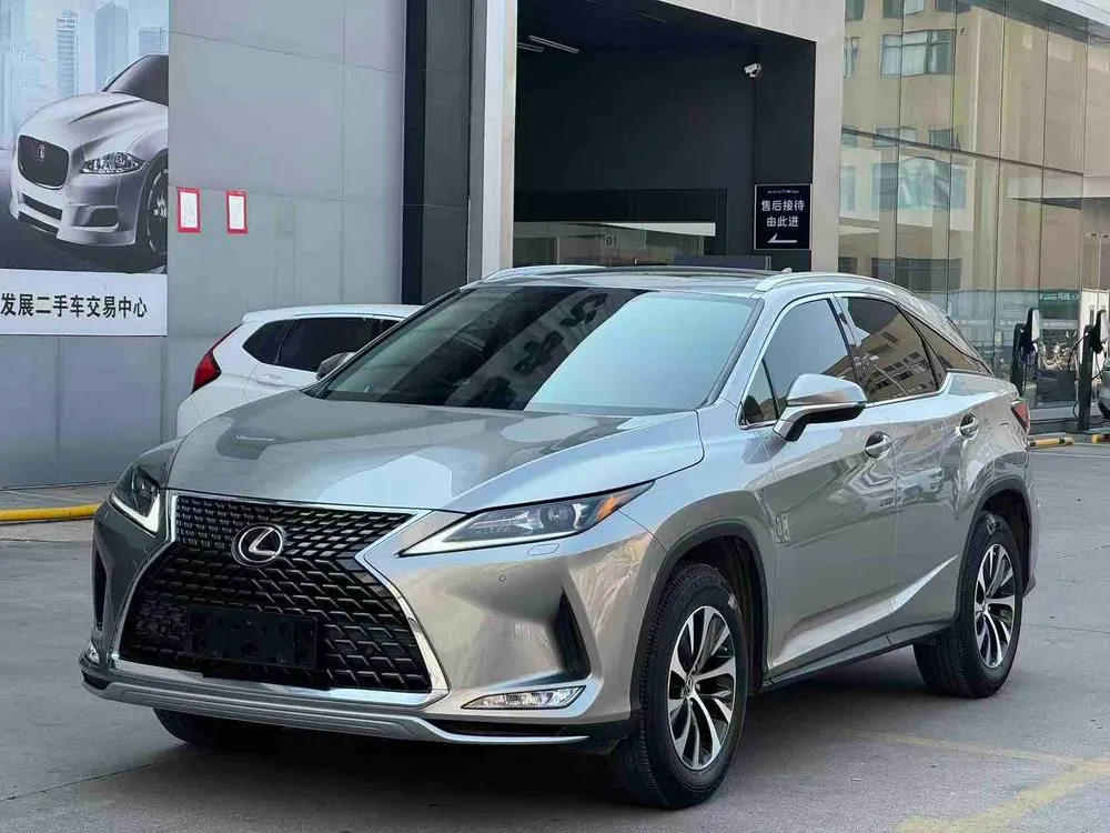 Lexus RX, 2020