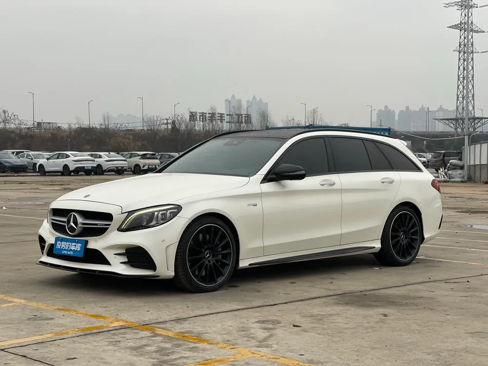 Mercedes-Benz C-Class AMG, 2019