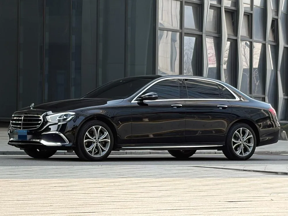 Mercedes-Benz E-Class, 2023