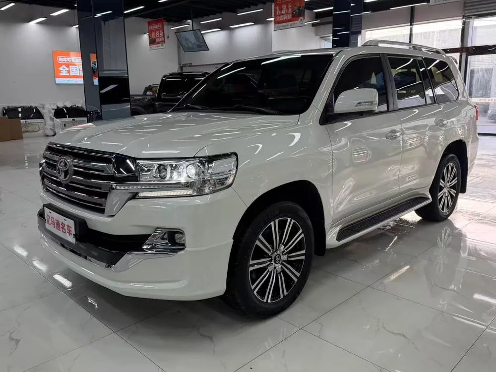 Toyota Land Cruiser (Import), 2018