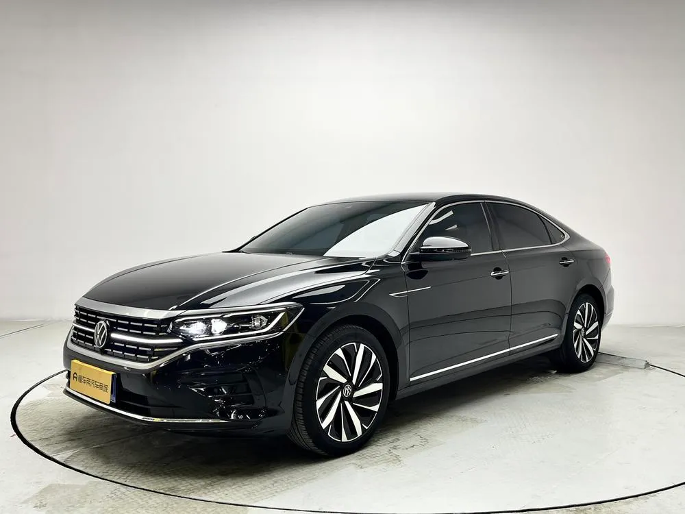 Volkswagen Passat, 2023