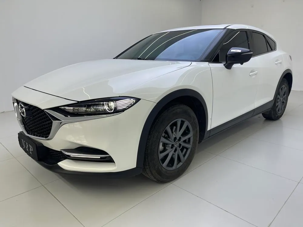 Mazda CX-4, 2021