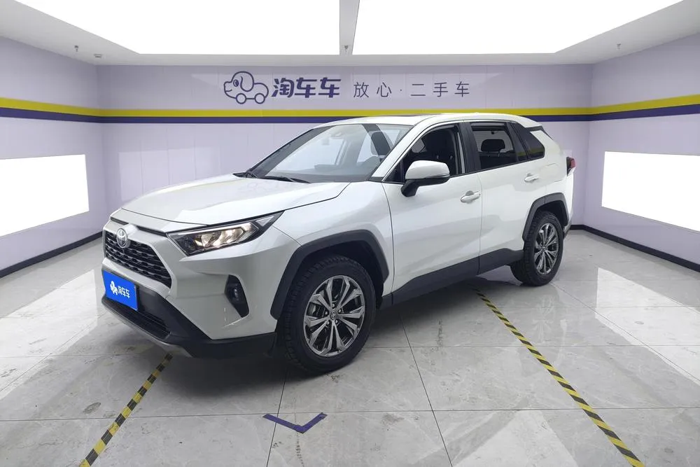 Toyota RAV4, 2023