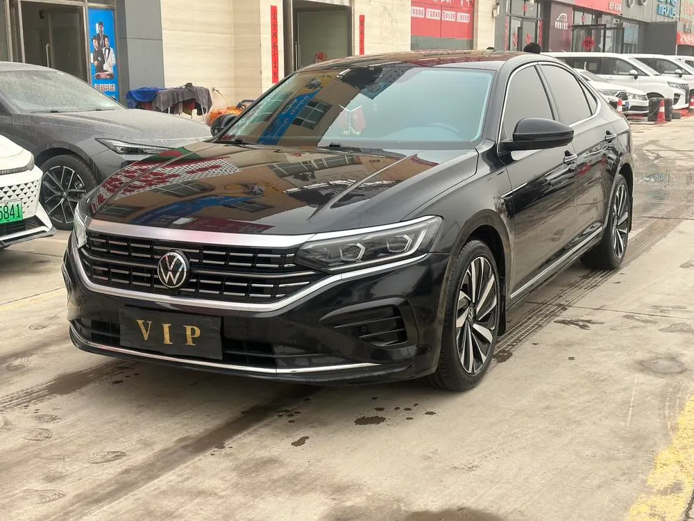 Volkswagen Passat, 2022