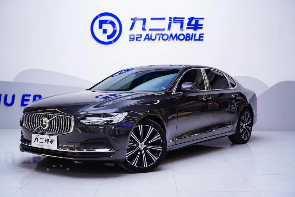 Volvo S90, 2023