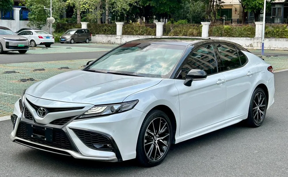 Toyota Camry, 2022