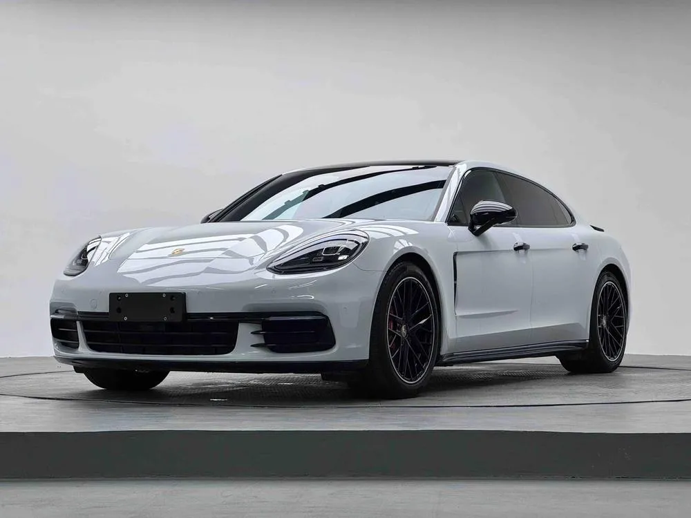 Porsche Panamera, 2018