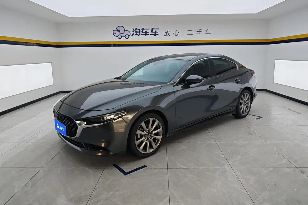 Mazda 3 Axela, 2020