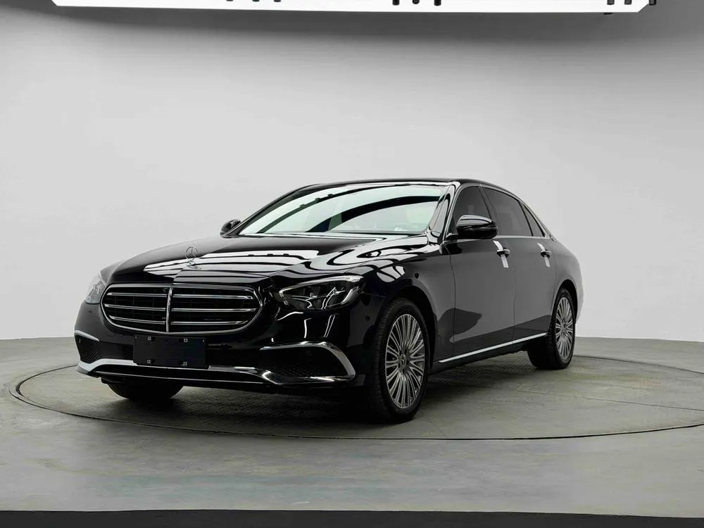 Mercedes-Benz E-Class, 2023