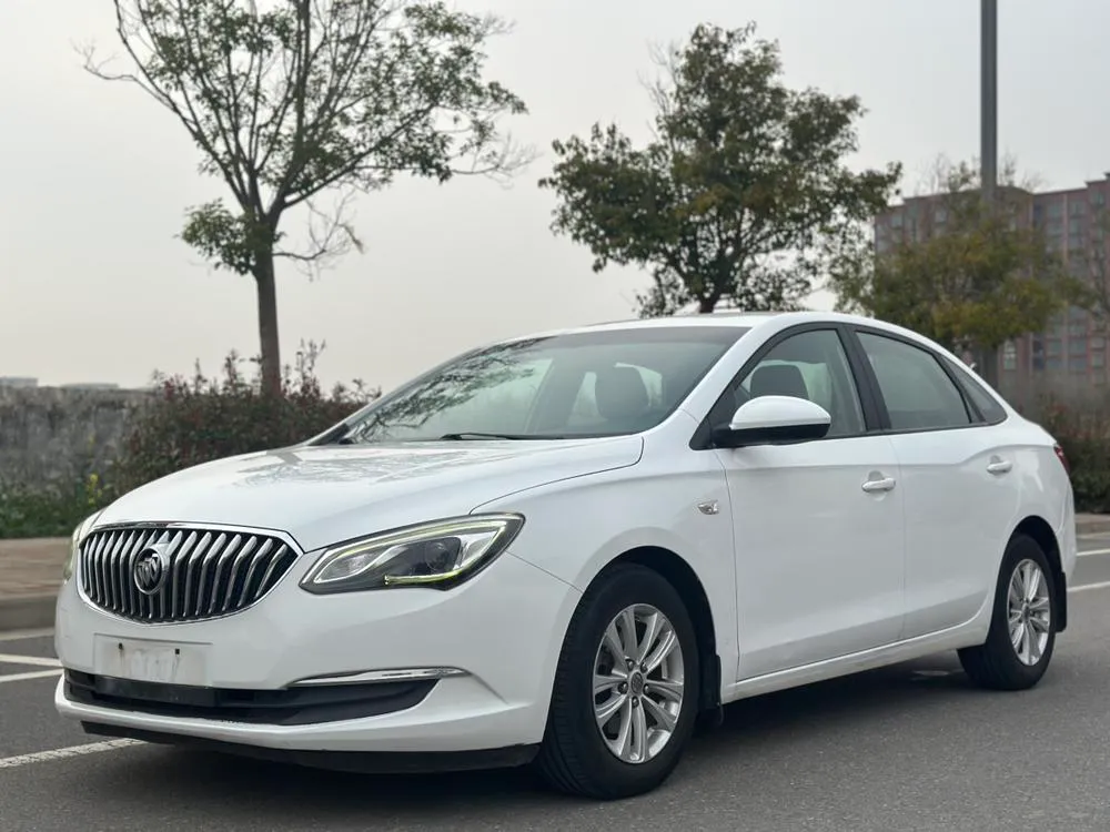 Buick Excelle, 2015