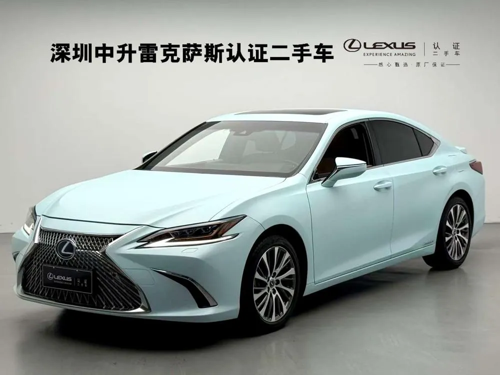 Lexus ES, 2020