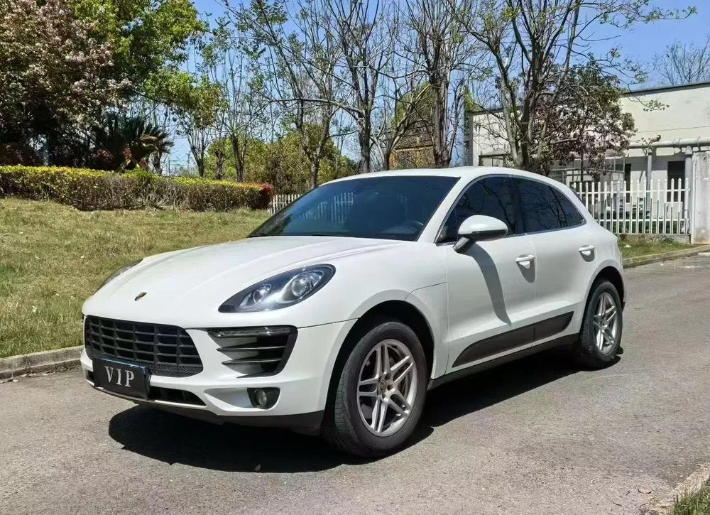 Porsche Macan, 2016