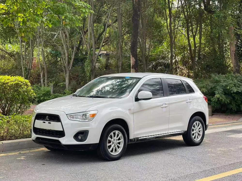 Mitsubishi ASX, 2013